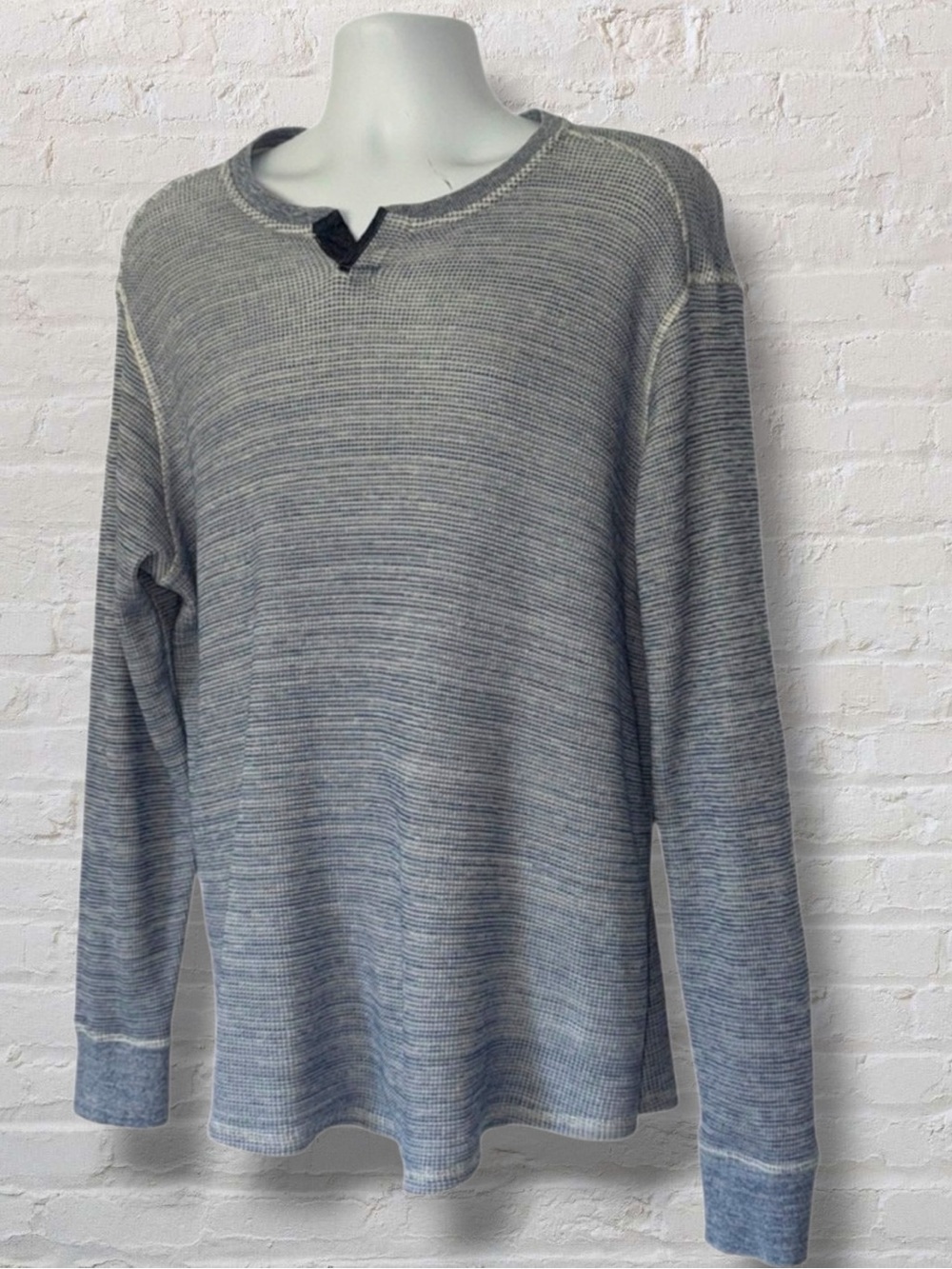 Tommy Bahama Men’s Thermal Waffle Knit Shirt Blue Gray Cotton Crewneck Size L